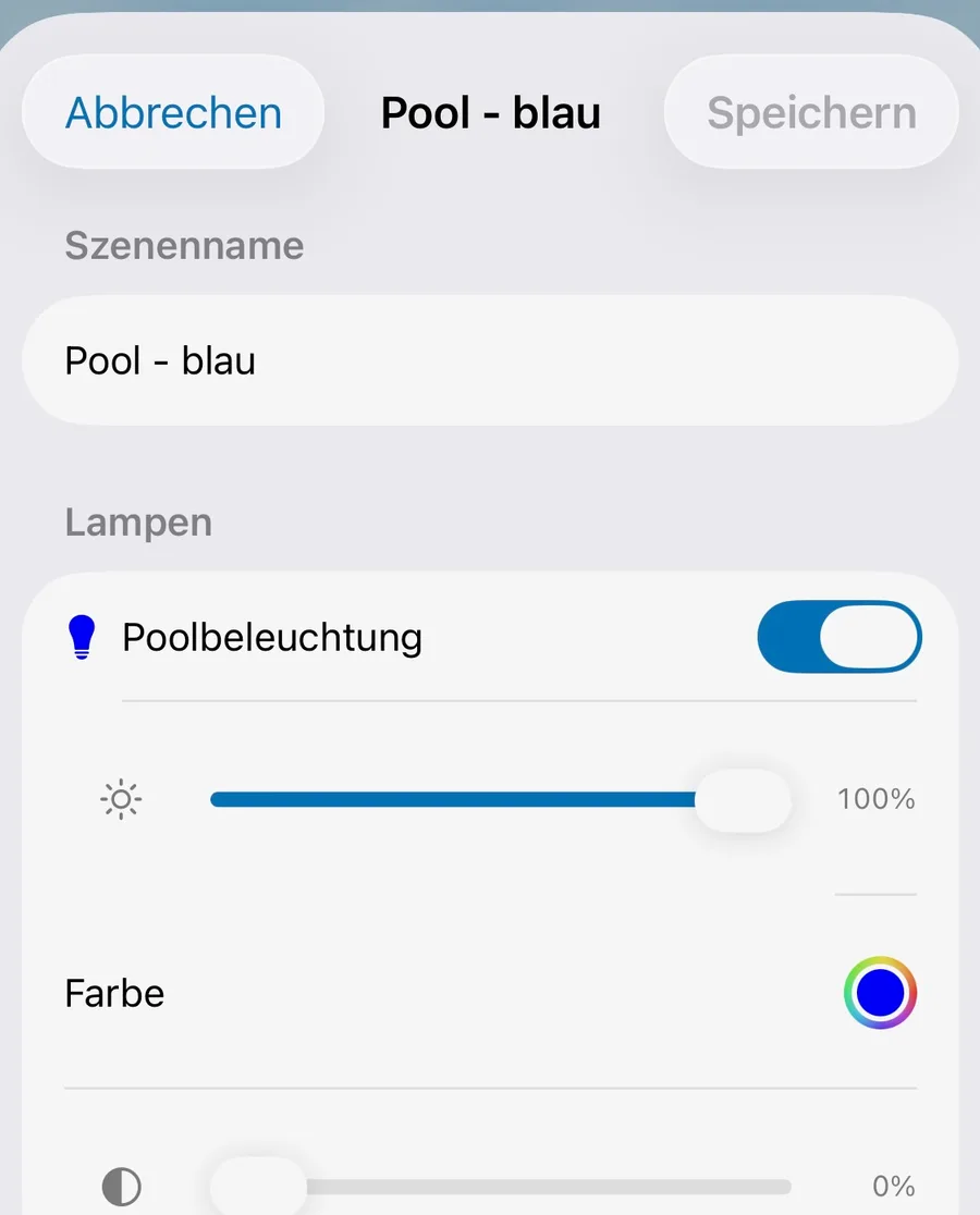 Lichtszenen-Editor in PoolPilot mit Farbwähler und Helligkeitsregler.